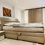 Altstadthaus Buddha إرفورت