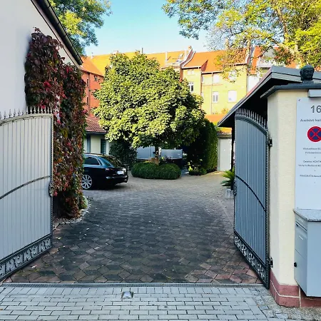 Altstadthaus Buddha Erfurt