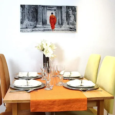 Altstadthaus Buddha *