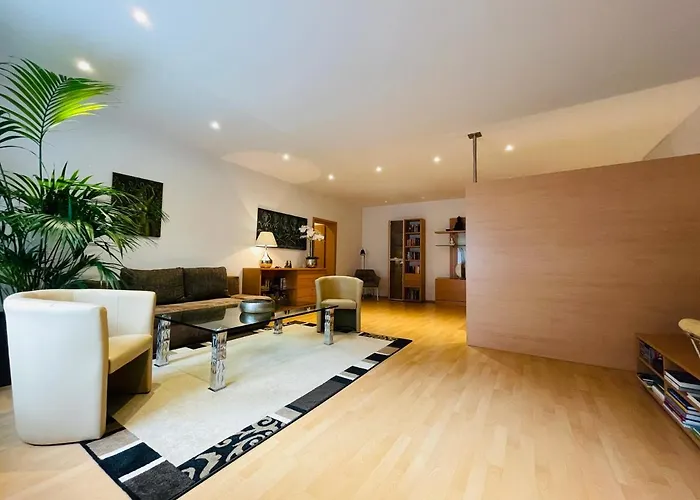 Holiday home Altstadthaus Buddha