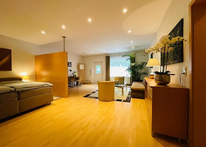 Altstadthaus Buddha Ferienhaus *